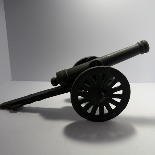 Vintage heavy large cast iron - vintage,