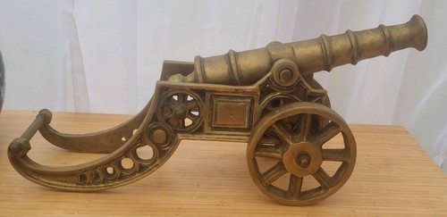Very heavy antique - heavy,